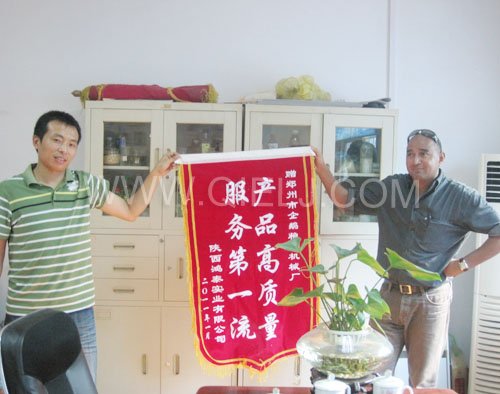 2011年7月25日，外國友人參觀考察我公司！明經(jīng)理等接待并陪同參觀！(圖2)
