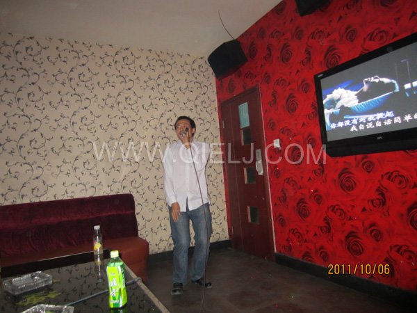 2011年10月，鄭州企鵝糧油機械有限公司--外貿部，十一國慶節(jié)團體活動！(圖13)