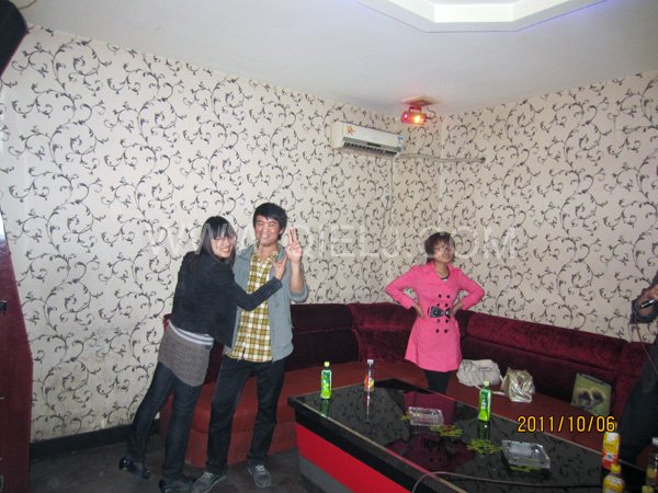 2011年10月，鄭州企鵝糧油機械有限公司--外貿部，十一國慶節(jié)團體活動！(圖7)