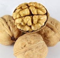 核桃深加工——核桃油，核桃粉，核桃工藝品，活性炭制品(圖1)